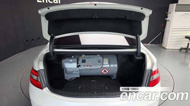 Hyundai Grandeur 2012 — photo 26