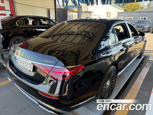 Mercedes-Benz S-Class 2025 — photo 4