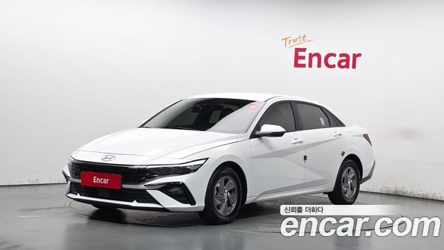 Hyundai AVANTE 2024 — photo 1