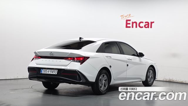 Hyundai AVANTE 2024 — photo 2