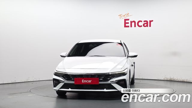 Hyundai AVANTE 2024 — photo 3