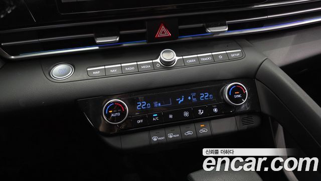 Hyundai AVANTE 2024 — photo 23