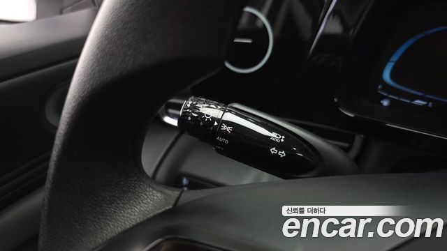 Hyundai AVANTE 2024 — photo 27