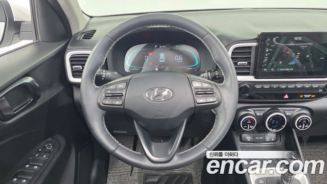 Hyundai Venue 2025 — photo 13