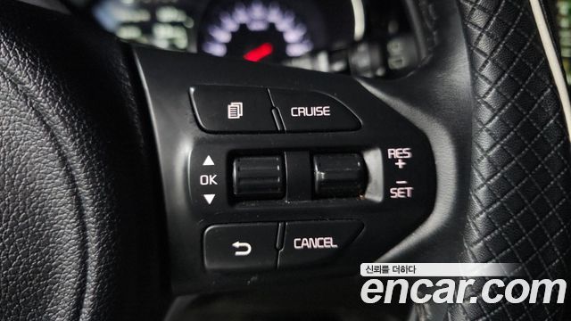 Kia Canival 2016 — photo 30