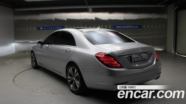 Mercedes-Benz S-Class 2016 — photo 20