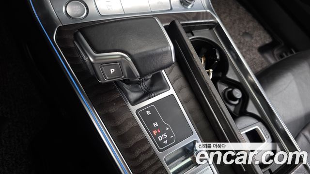Audi A6 2020 — photo 9