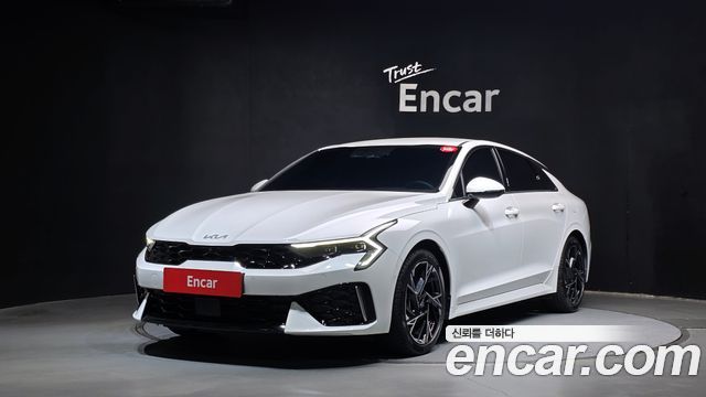 Kia K5 2025 — photo 1