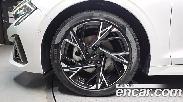 Kia K5 2025 — photo 5
