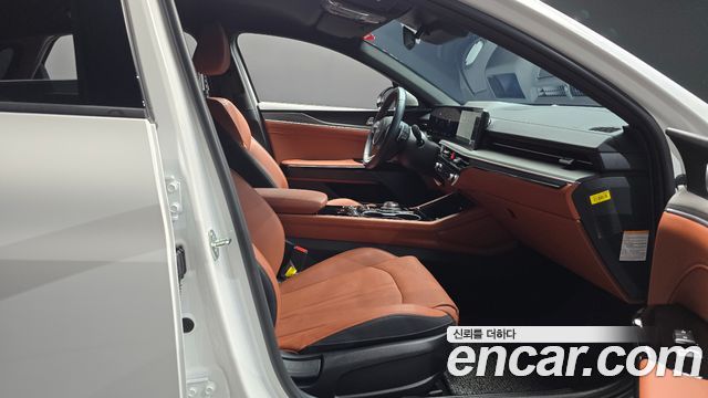 Kia K5 2025 — photo 16