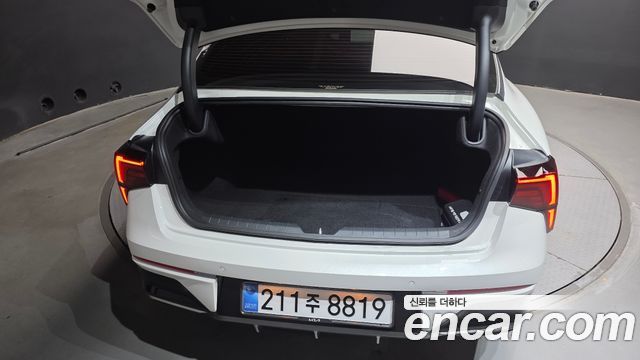 Kia K5 2025 — photo 32