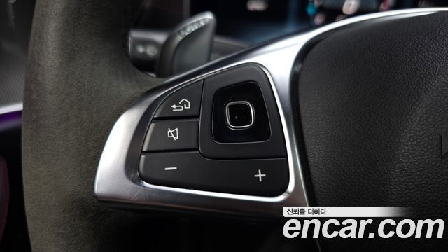 Mercedes-Benz E-Class 2017 — photo 30