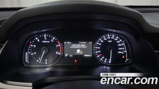 Kia K7 2021 — photo 11