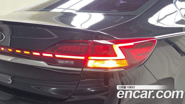 Kia K7 2021 — photo 9