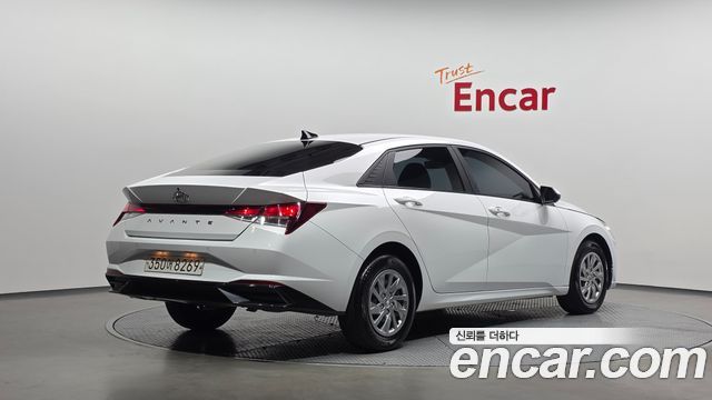 Hyundai AVANTE 2021 — photo 2