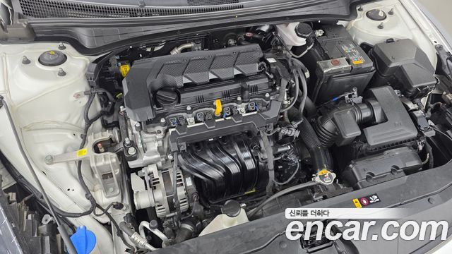 Hyundai AVANTE 2021 — photo 6