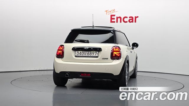 Mini Cooper 2020 — photo 4
