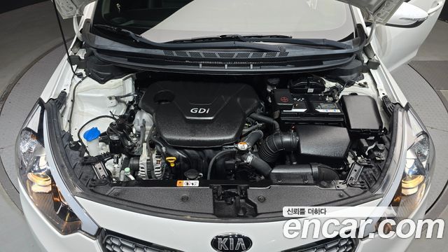 Kia K3 2015 — photo 6