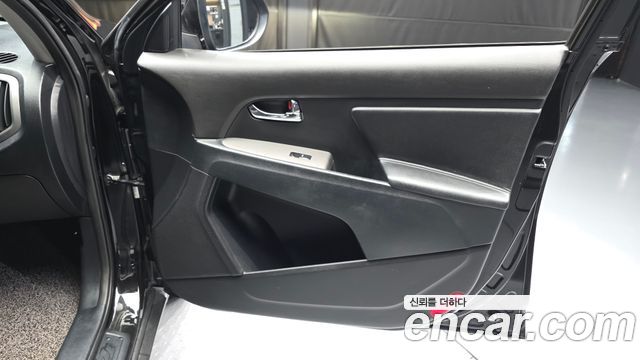 Kia Sportage 2015 — photo 14