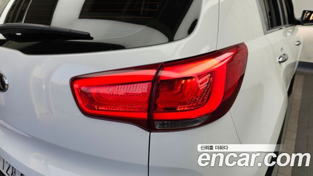 Kia Sportage 2015 — photo 9