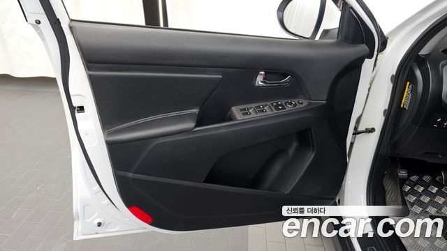 Kia Sportage 2015 — photo 14