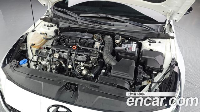 Hyundai AVANTE 2021 — photo 6