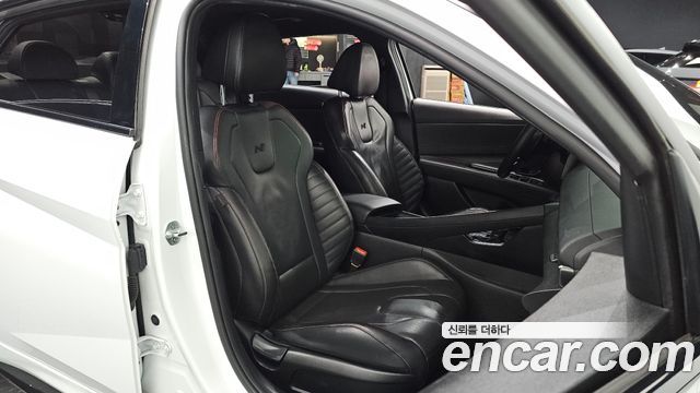 Hyundai AVANTE 2021 — photo 13
