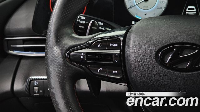 Hyundai AVANTE 2021 — photo 21