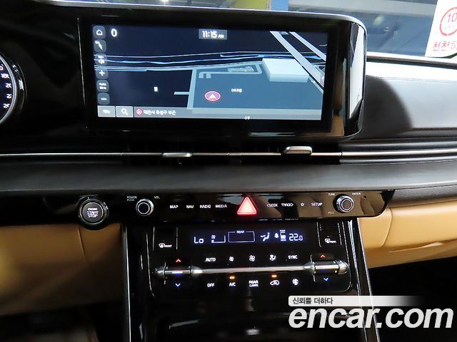 Kia Canival 2023 — photo 12