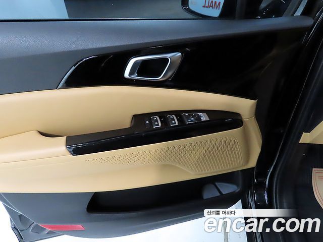Kia Canival 2023 — photo 14