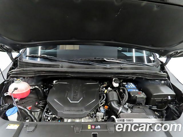 Kia Canival 2023 — photo 19