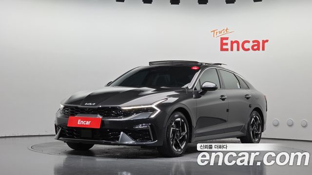 Kia K5 2025 — photo 1