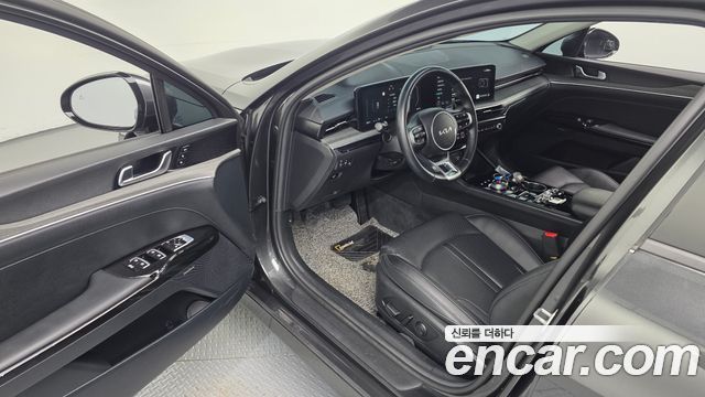 Kia K5 2025 — photo 10