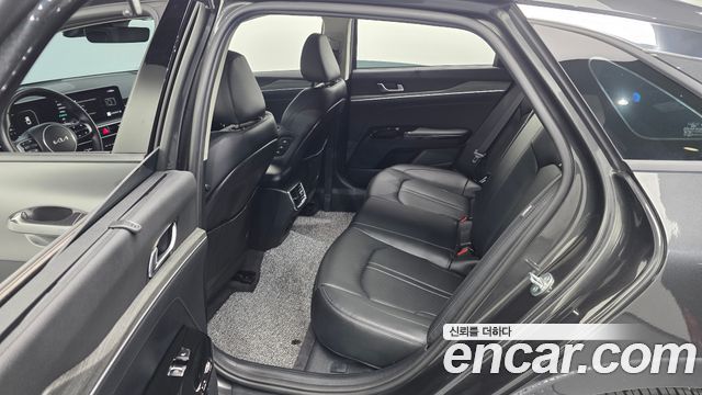 Kia K5 2025 — photo 11