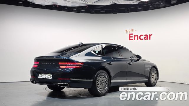 Genesis G80 2022 — photo 2