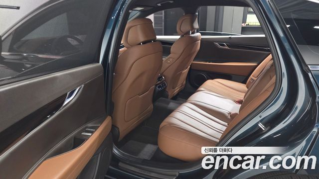 Genesis G80 2022 — photo 16