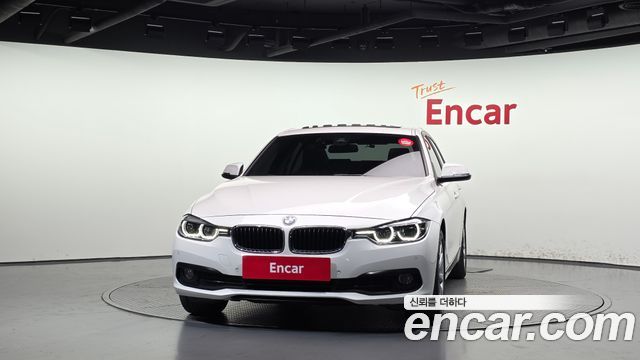 BMW 3-Series 2018 — photo 3