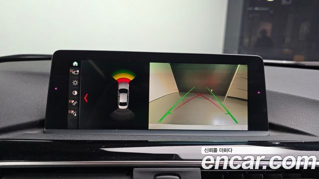 BMW 3-Series 2018 — photo 15