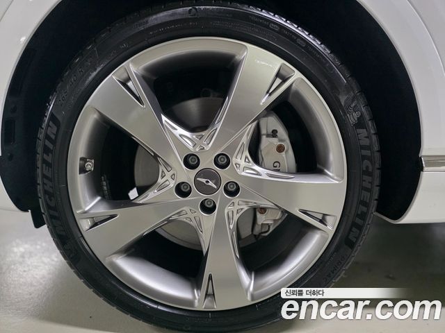 Genesis GV80 2022 — photo 20