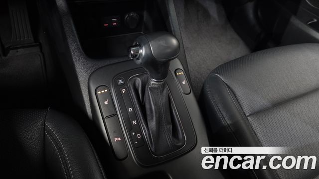 Kia K3 2015 — photo 12