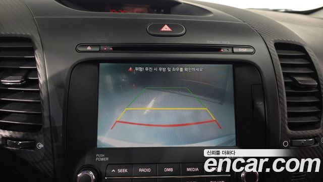 Kia K3 2015 — photo 20