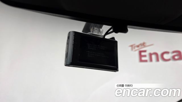 Kia K3 2015 — photo 24