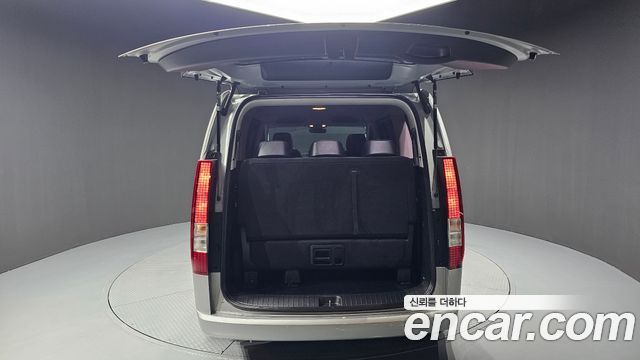 Hyundai Staria 2023 — photo 37