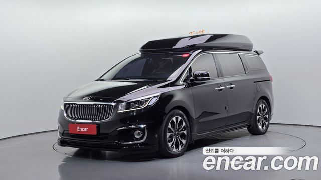 Kia Canival 2018 — photo 1