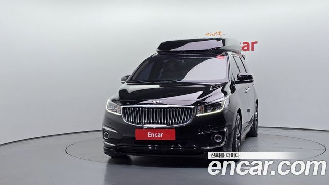 Kia Canival 2018 — photo 3