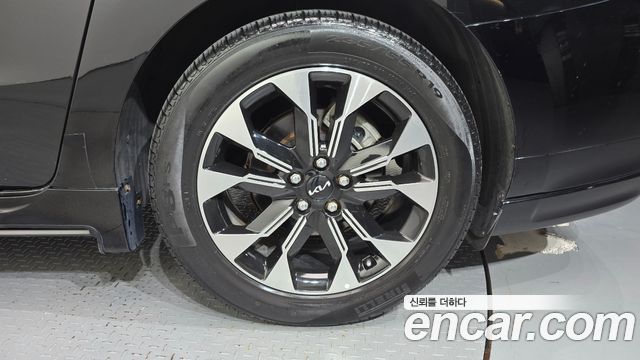Kia Canival 2018 — photo 7