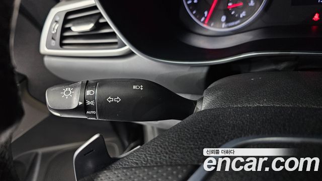 Genesis G70 2019 — photo 25