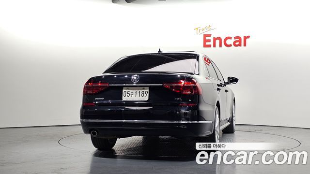Volkswagen Passat 2018 — photo 4