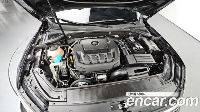 Volkswagen Passat 2018 — photo 6