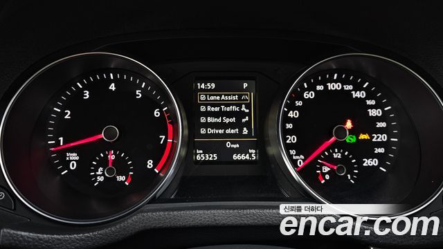 Volkswagen Passat 2018 — photo 8